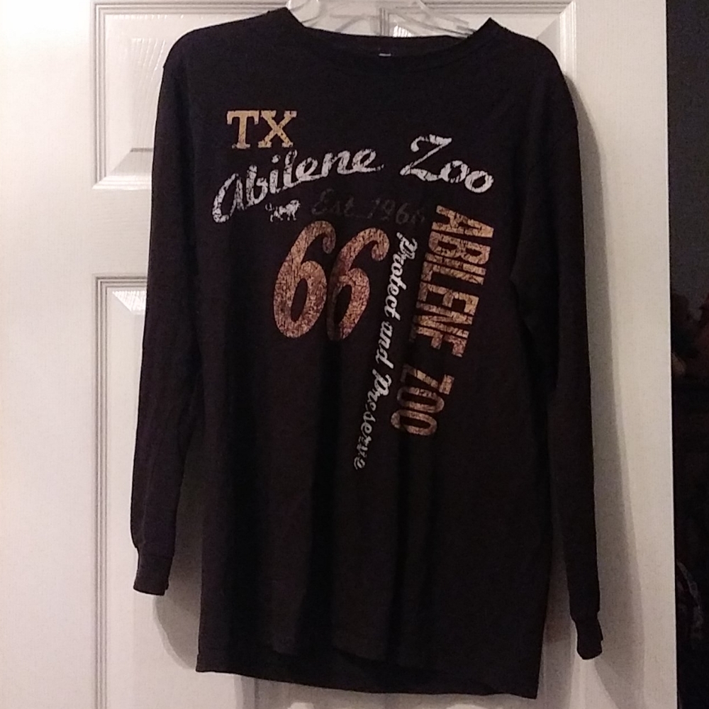 !!!ABILENE ZOO BLACK LONG SLEEVE T-SHIRT!!!